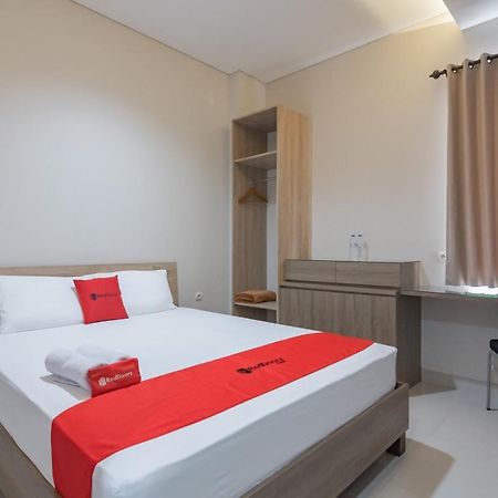 Reddoorz Plus @ Cirebon City Center Ngoại thất bức ảnh